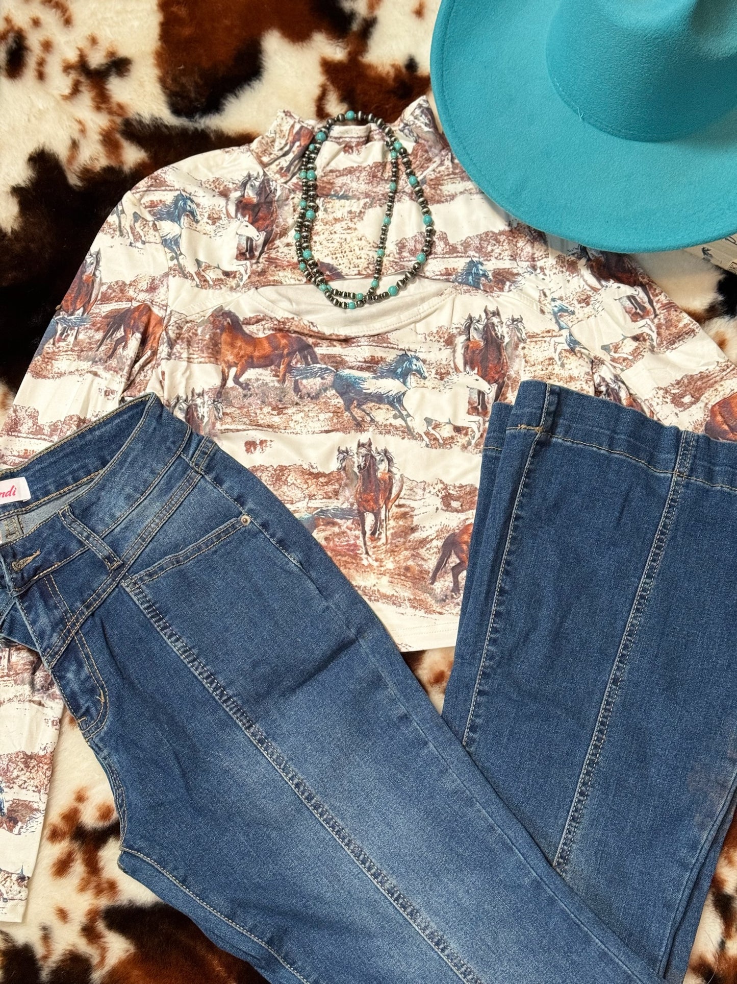 Long Sleeve Horses Crop Top