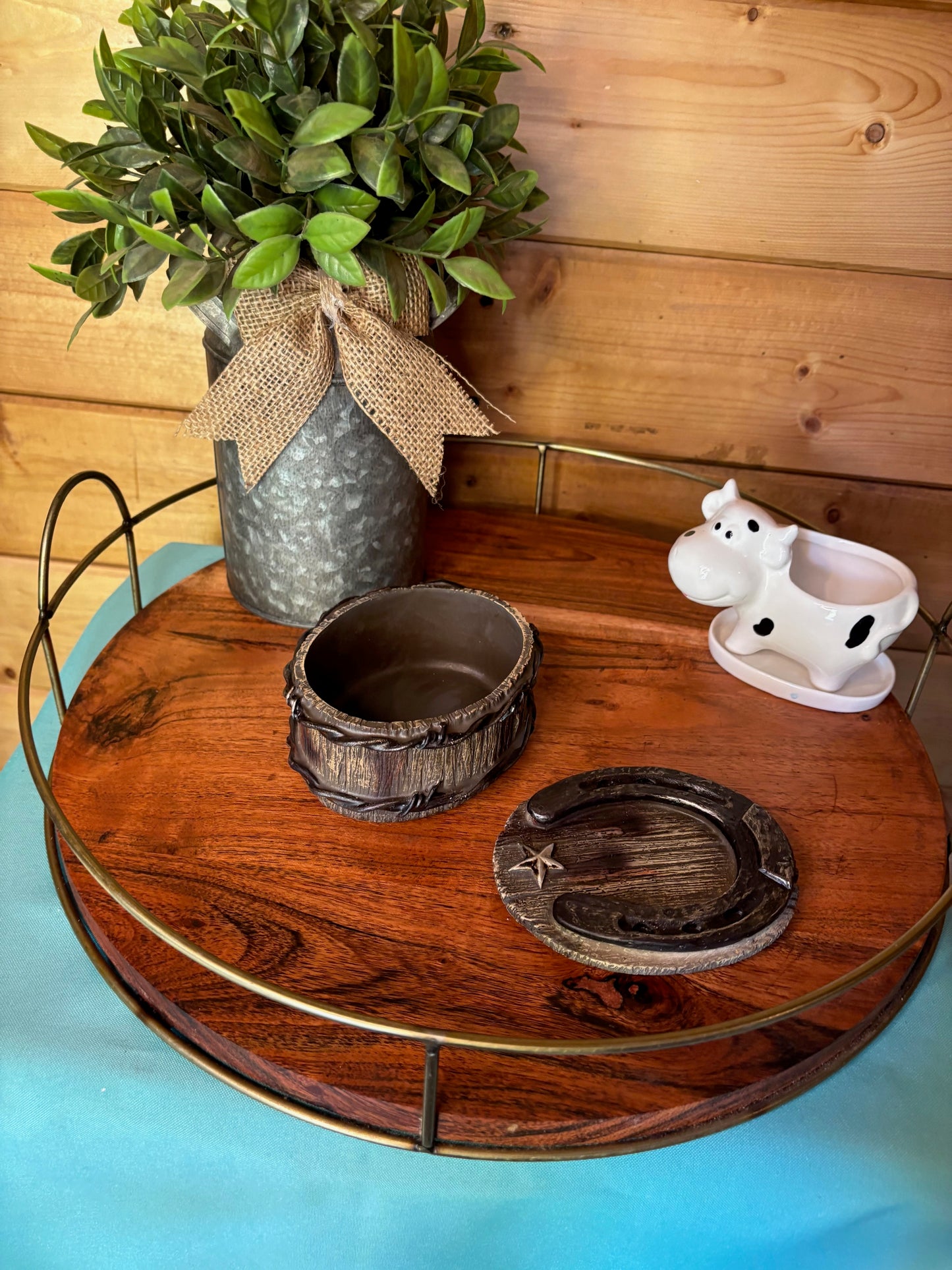 Resin Western Container with Weathered Wood Look, Horseshoe & Star Accents