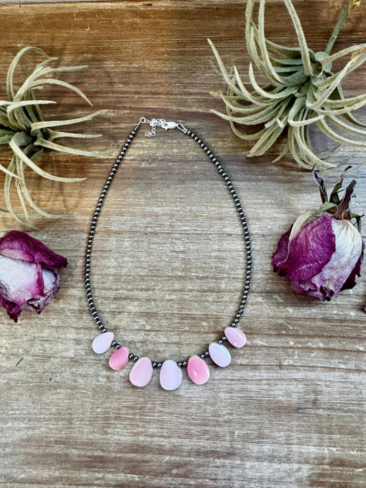 14" Pink Conch Petal Choker – 3mm Sterling Silver Pearls