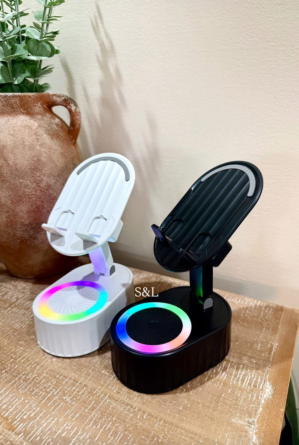 “Unleash Your Sound — Wireless Phone Speaker”