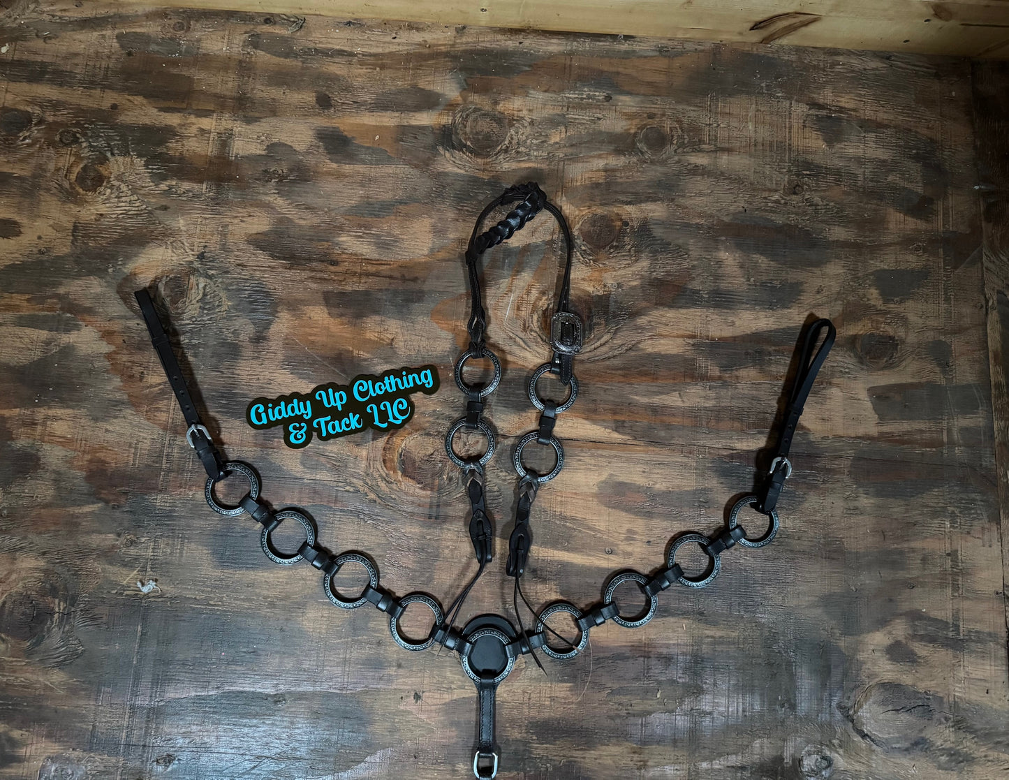 Leather Ring Tack Set – Western Breast Collar & Headstall