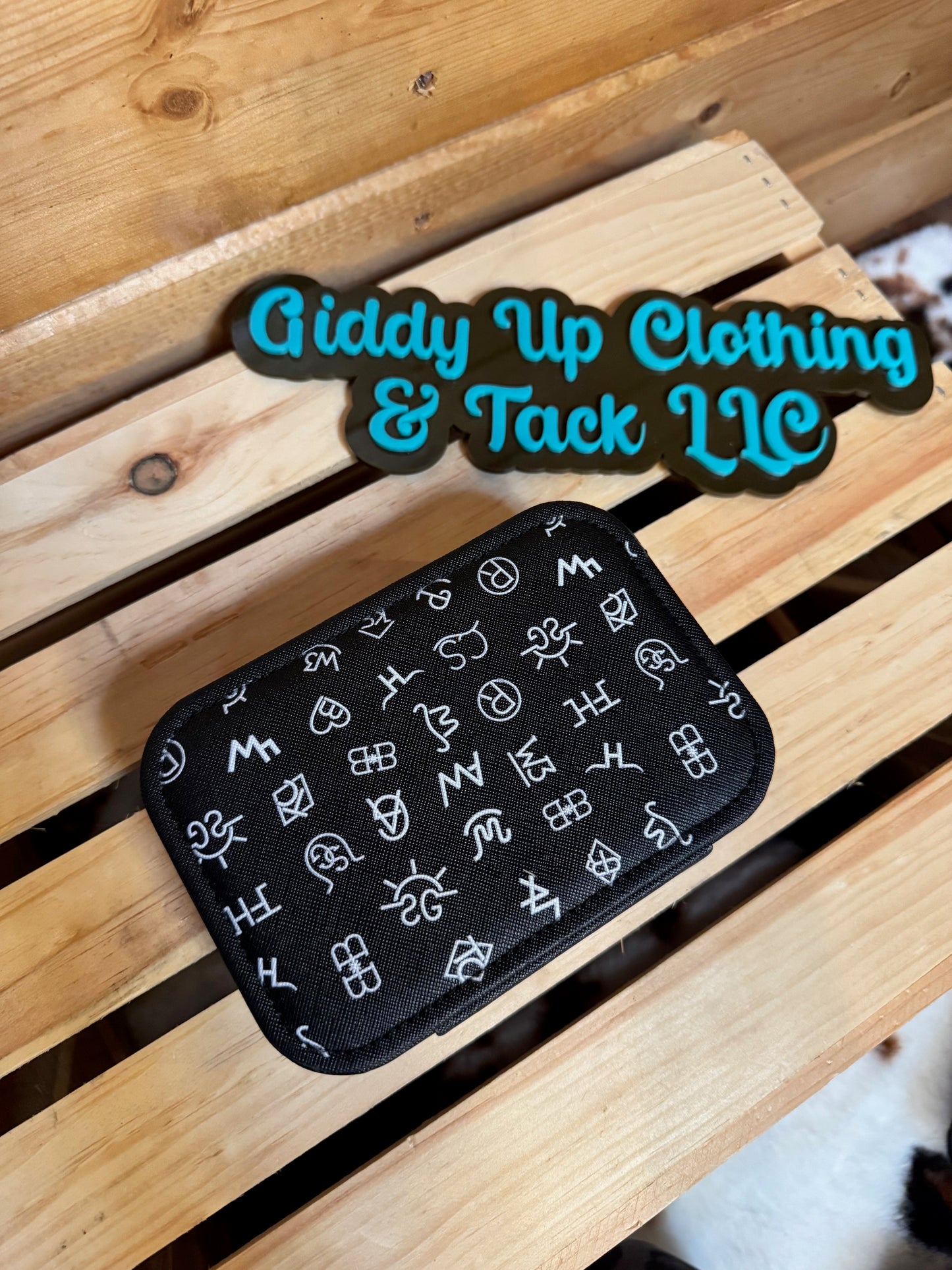 Western-Themed Travel Jewelry Box – Two Compartments
